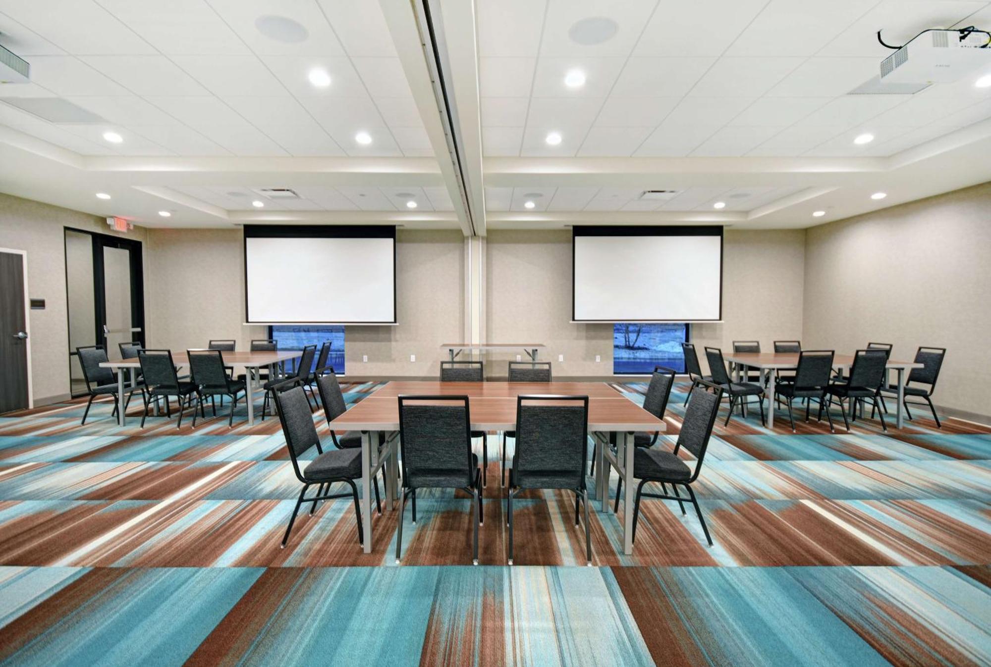 Home2 Suites By Hilton Beloit Ngoại thất bức ảnh