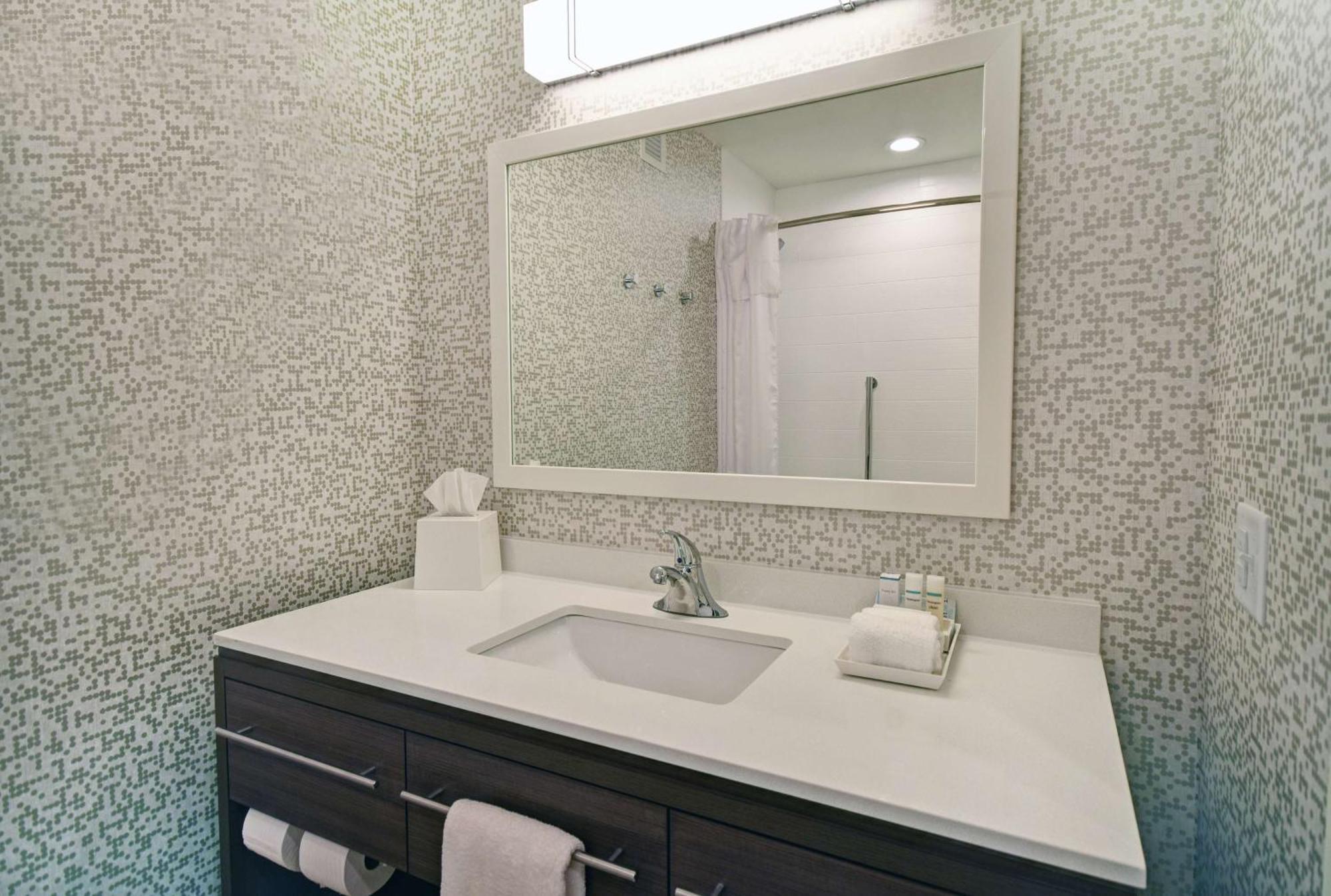 Home2 Suites By Hilton Beloit Ngoại thất bức ảnh